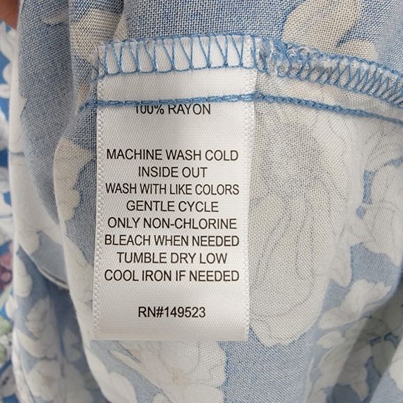 Alex & Jordan Blouse Womens Small Floral Blue Ruffle V Neck - Picture 8 of 10